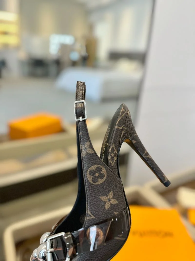 Louis Vuitton Sandals Trendsetting 31920