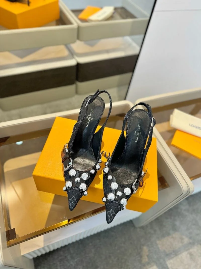 Louis Vuitton Sandals Casual 31898
