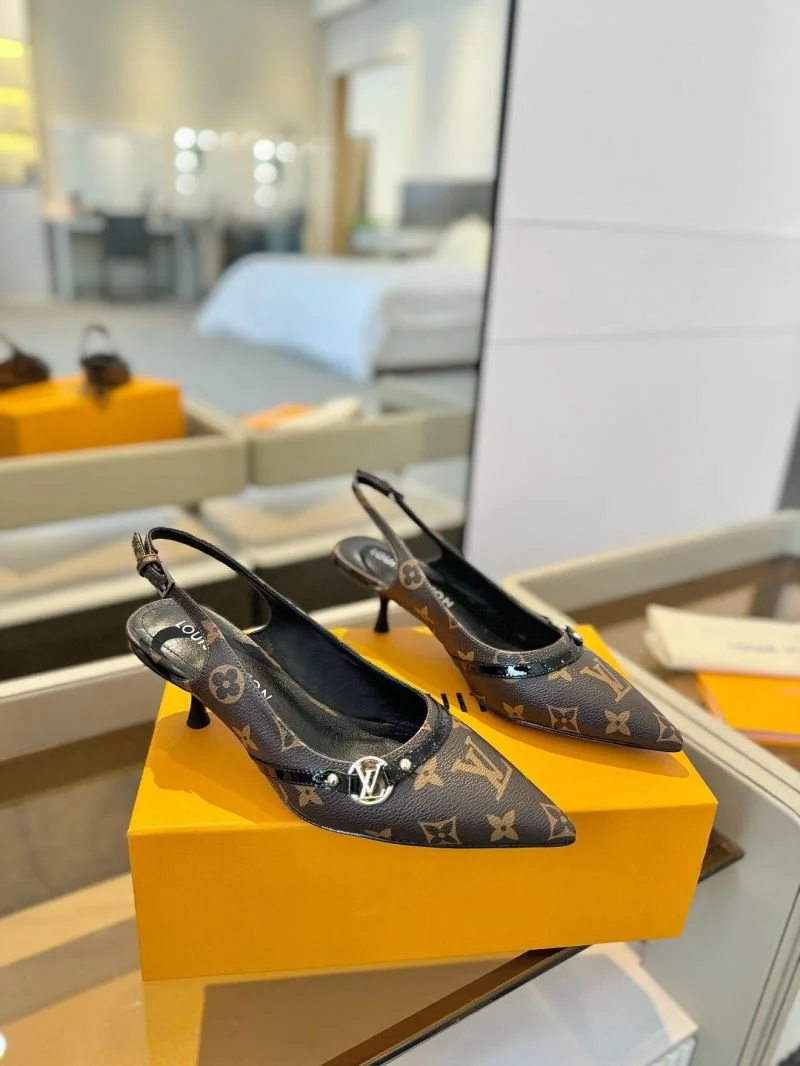 Attractive Louis Vuitton Sandals 31888