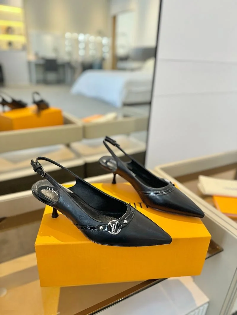 Louis Vuitton Sandals ModernLook 31897