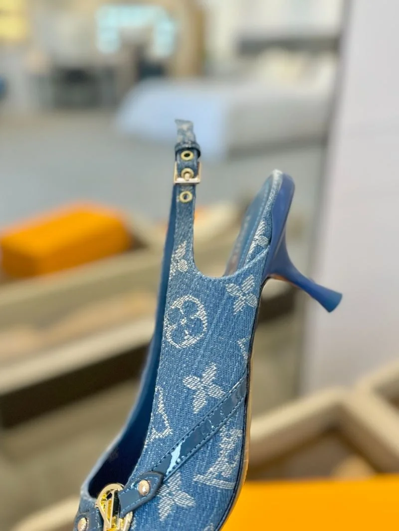 Trendy Louis Vuitton Sandals 31909