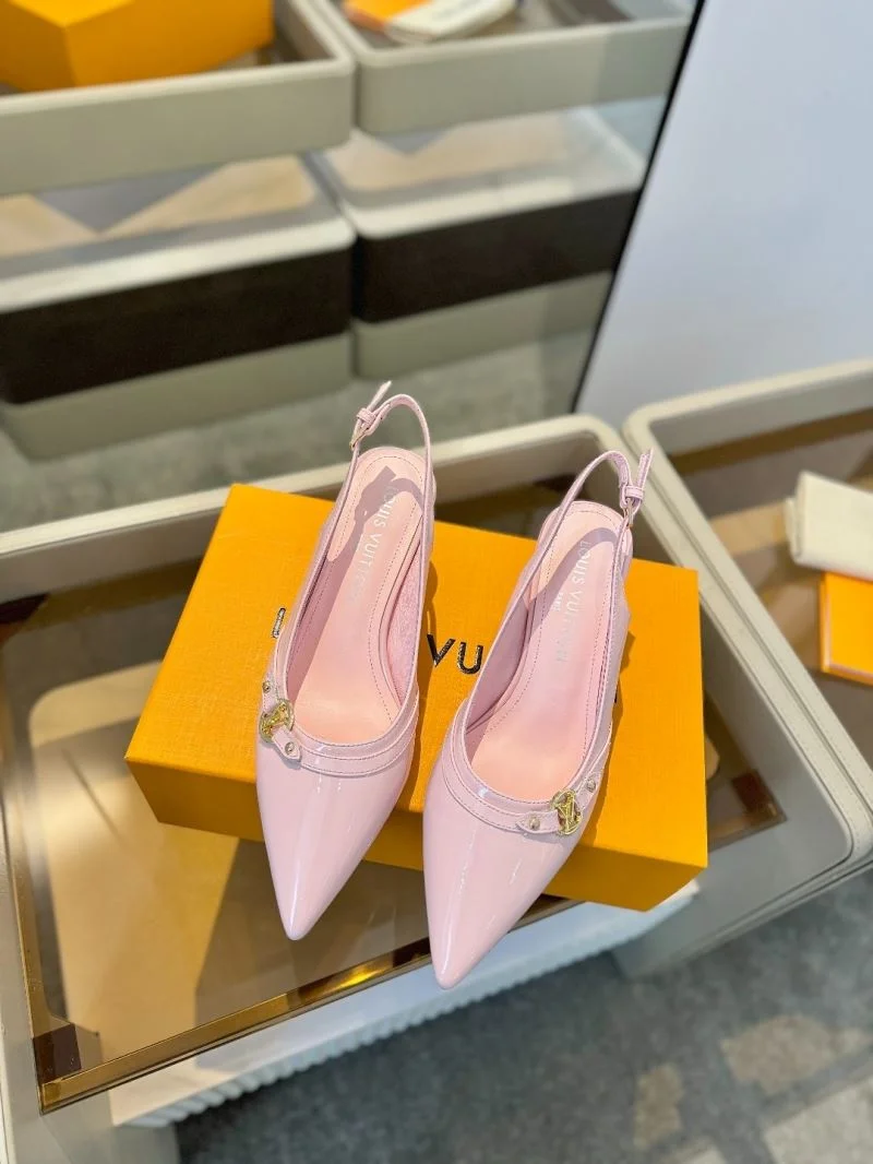 Resilient Louis Vuitton Sandals 31895