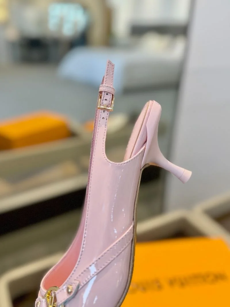 Resilient Louis Vuitton Sandals 31895