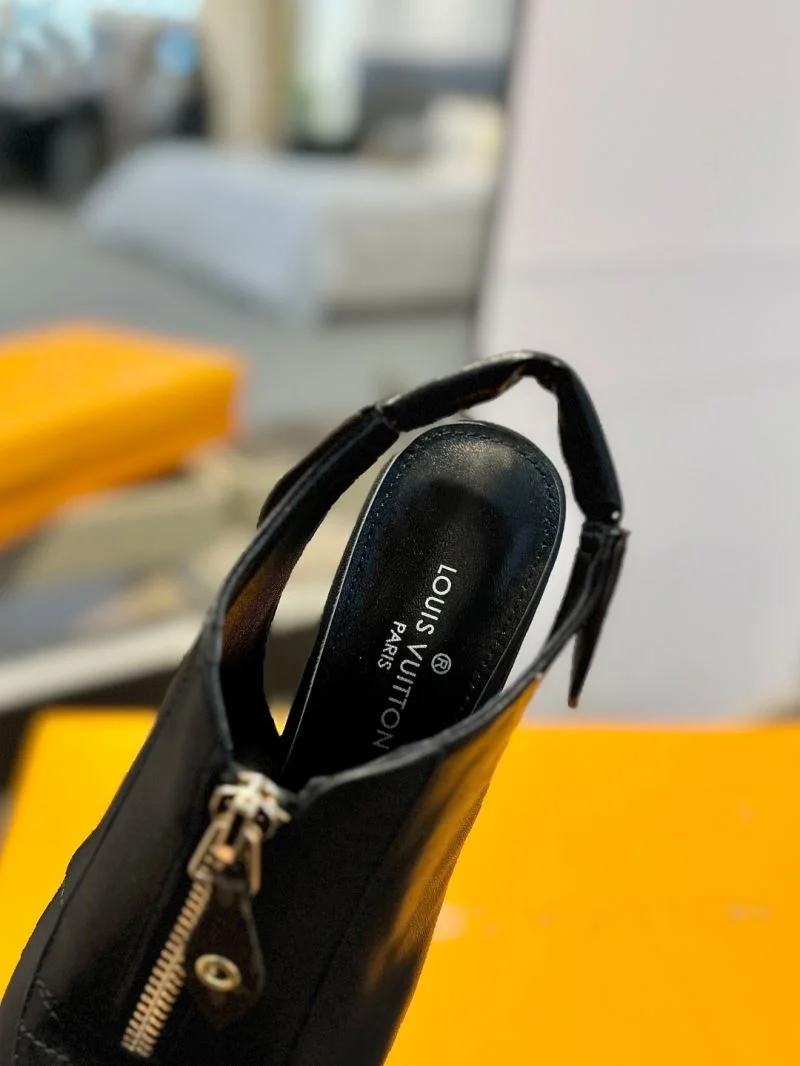 Louis Vuitton Sandals Vibrant 31884