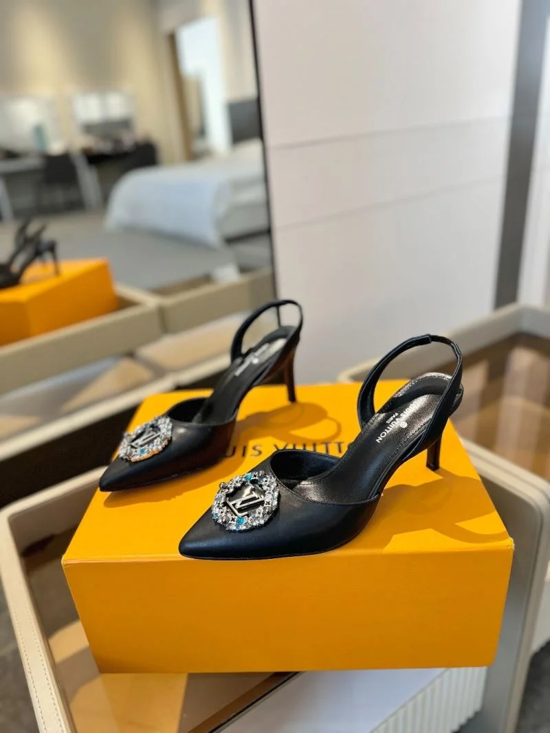 Bold Louis Vuitton Sandals 31873