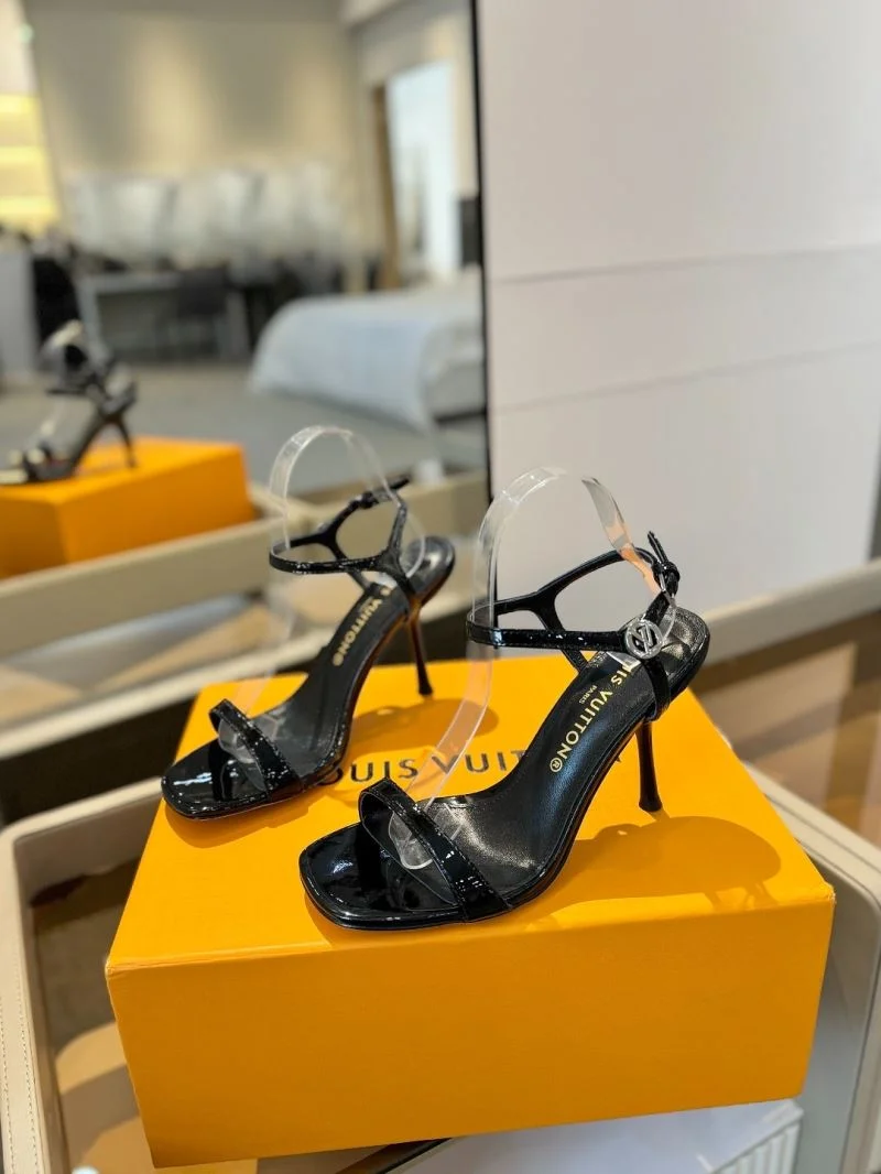Louis Vuitton Sandals HighPerformance 31882