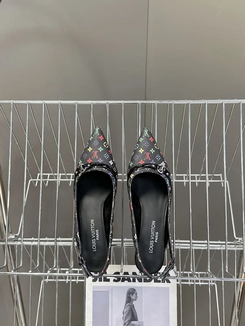 Sporty Louis Vuitton Sandals 31877