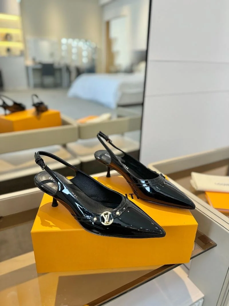 Effortless Louis Vuitton Sandals 31871