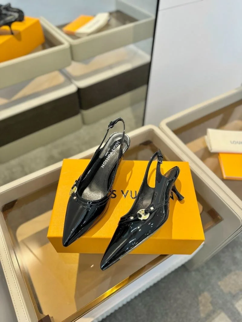 Effortless Louis Vuitton Sandals 31871