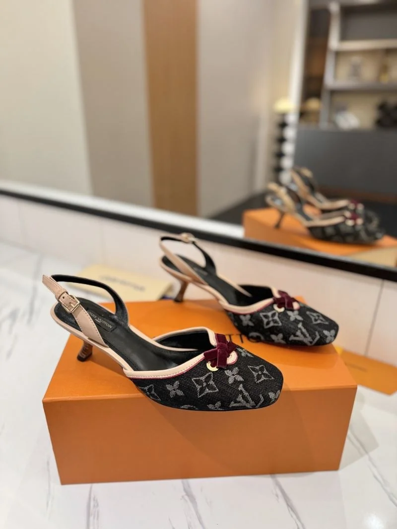 Louis Vuitton Sandals Flexible 31859