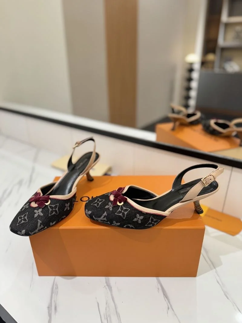Louis Vuitton Sandals Flexible 31859
