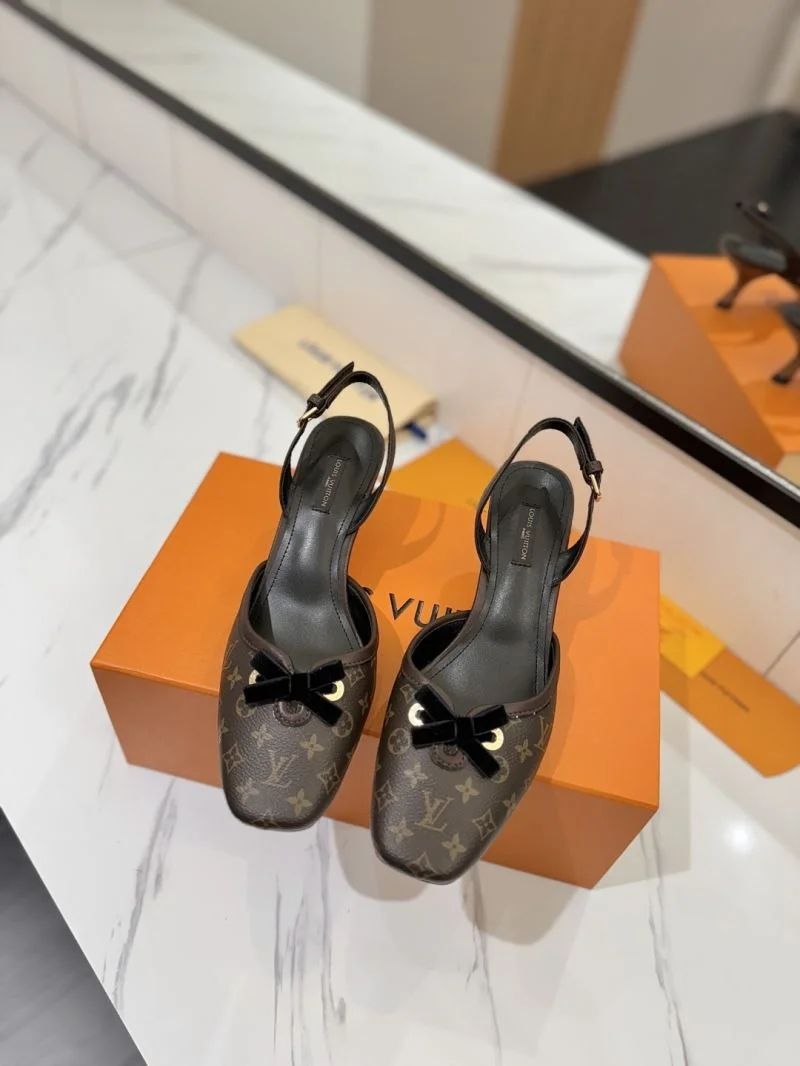 Sleek Louis Vuitton Sandals 31874