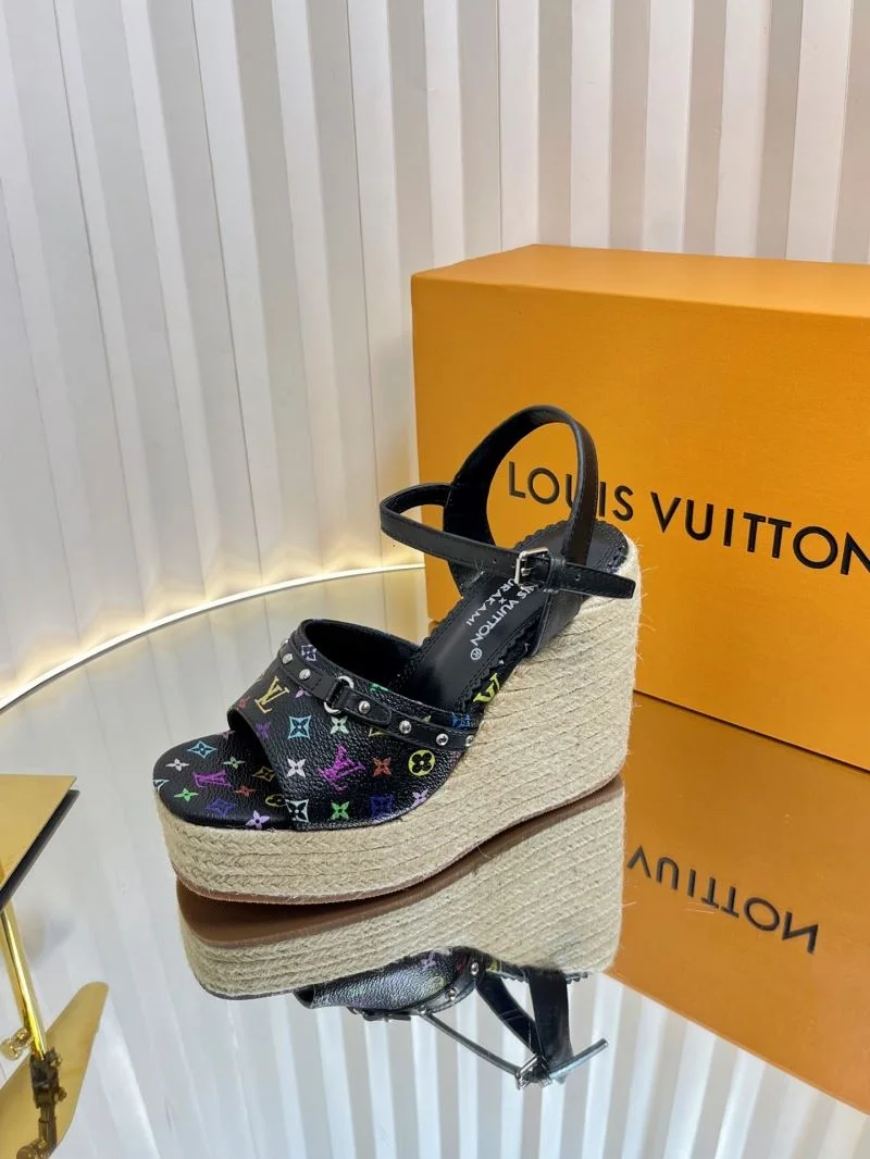 Lightweight Louis Vuitton Sandals 31870