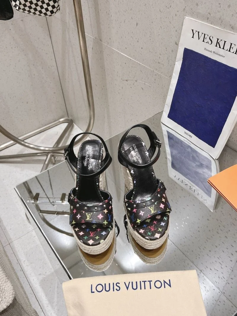 Affordable Louis Vuitton Sandals 33315
