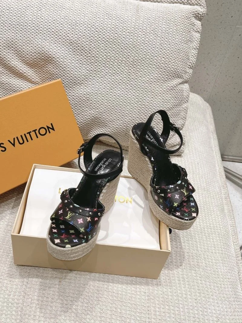 Affordable Louis Vuitton Sandals 33315