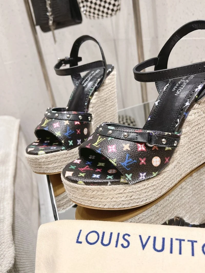 Affordable Louis Vuitton Sandals 33315