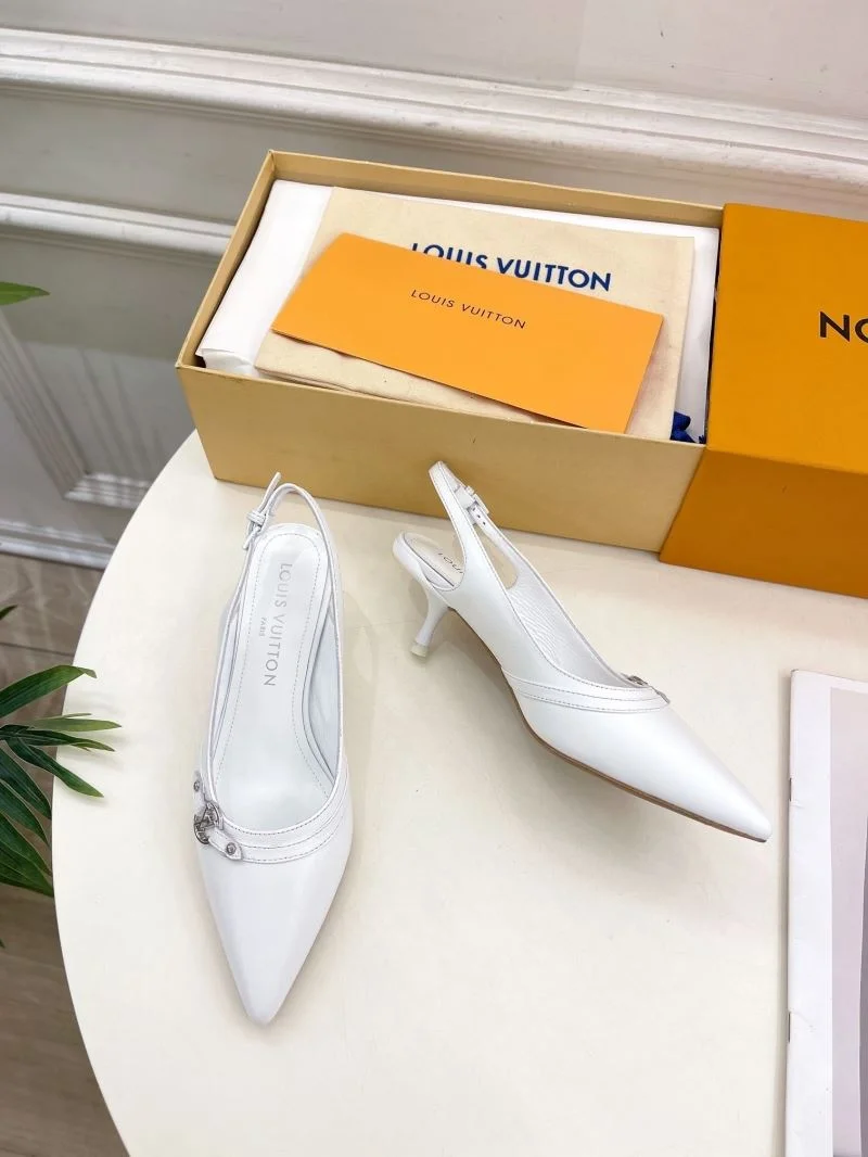 Casual Louis Vuitton Sandals 31185