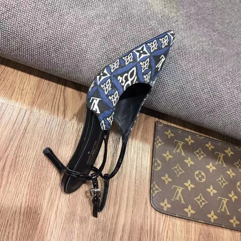 Fashionable Louis Vuitton Sandals 31162