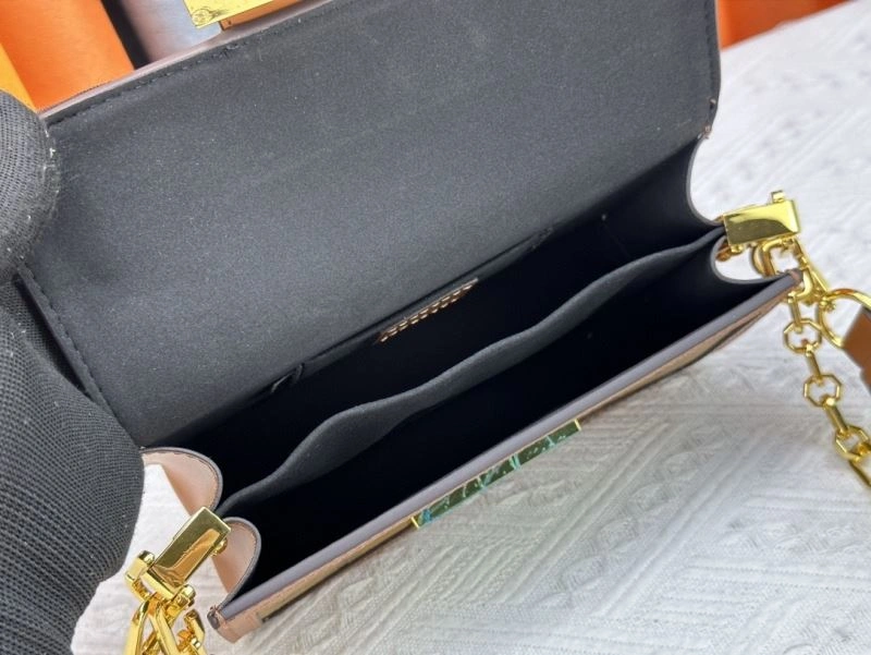 StreetReady Louis Vuitton Satchel Bags 80444