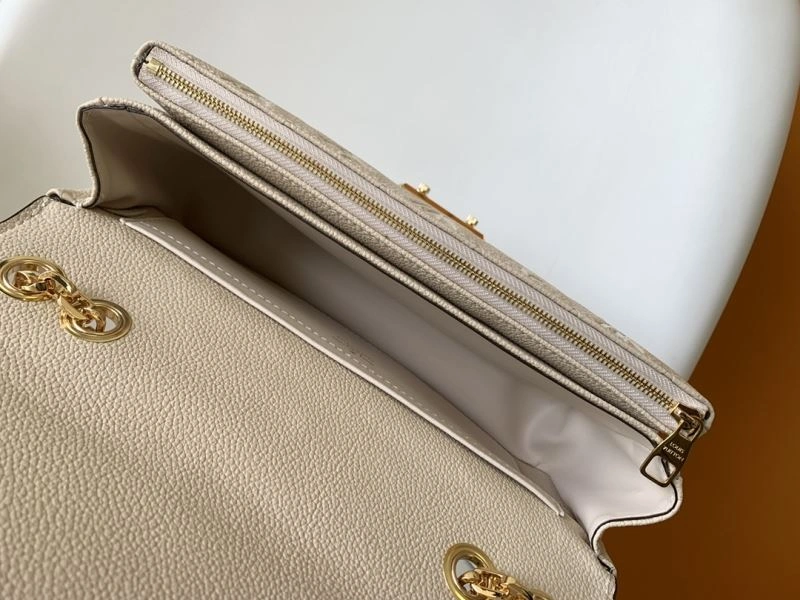 Snug Louis Vuitton Satchel Bags 94327