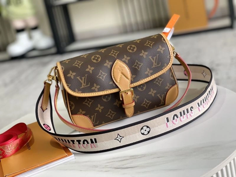 Louis Vuitton Satchel Bags Resilient 94356