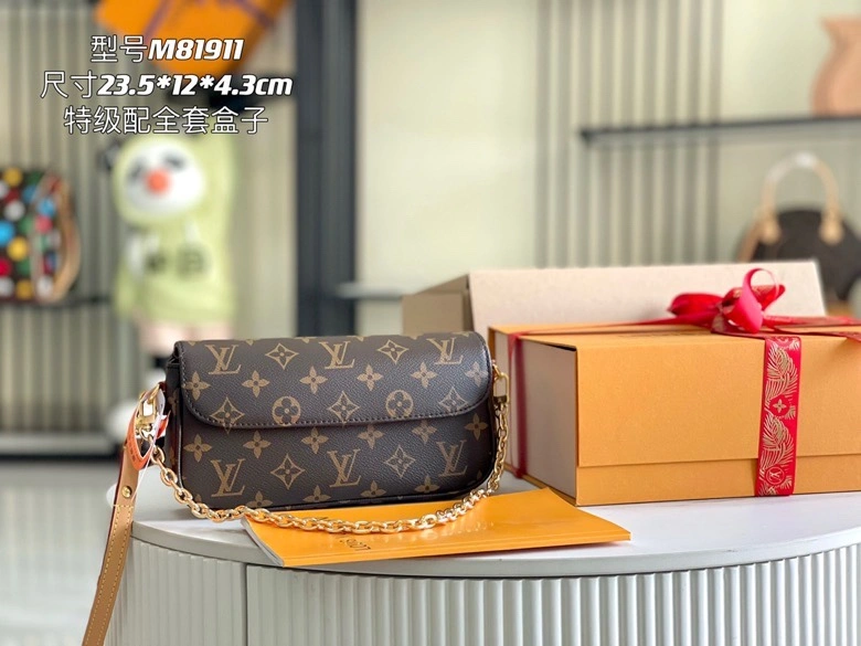 Functional Louis Vuitton Satchel Bags 94320