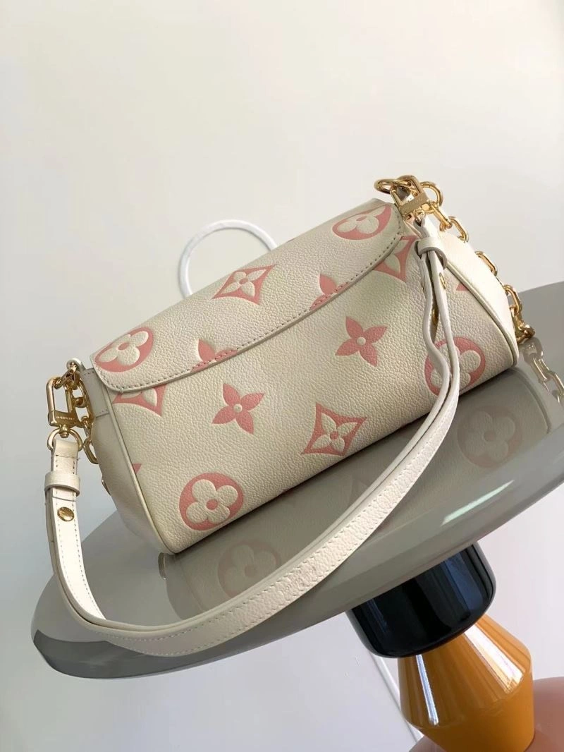 Flexible Louis Vuitton Satchel Bags 94338