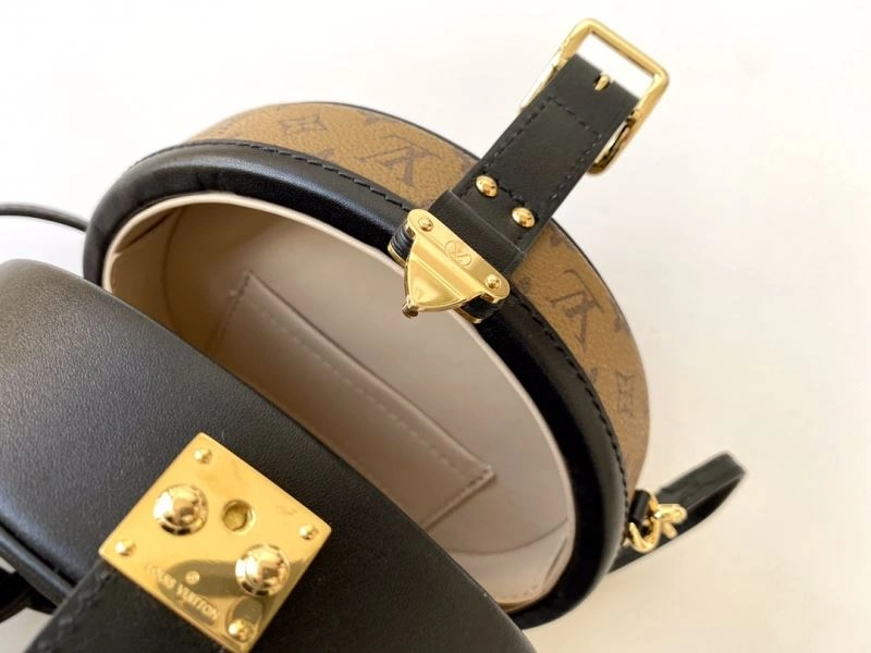 Louis Vuitton Satchel Bags Casual 94281