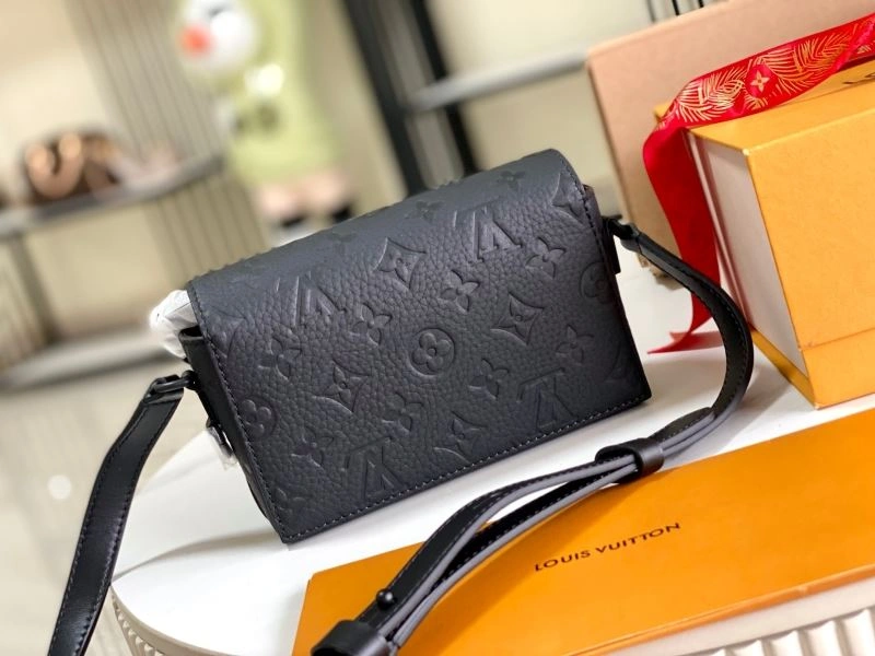 EyeCatching Louis Vuitton Satchel Bags 94041