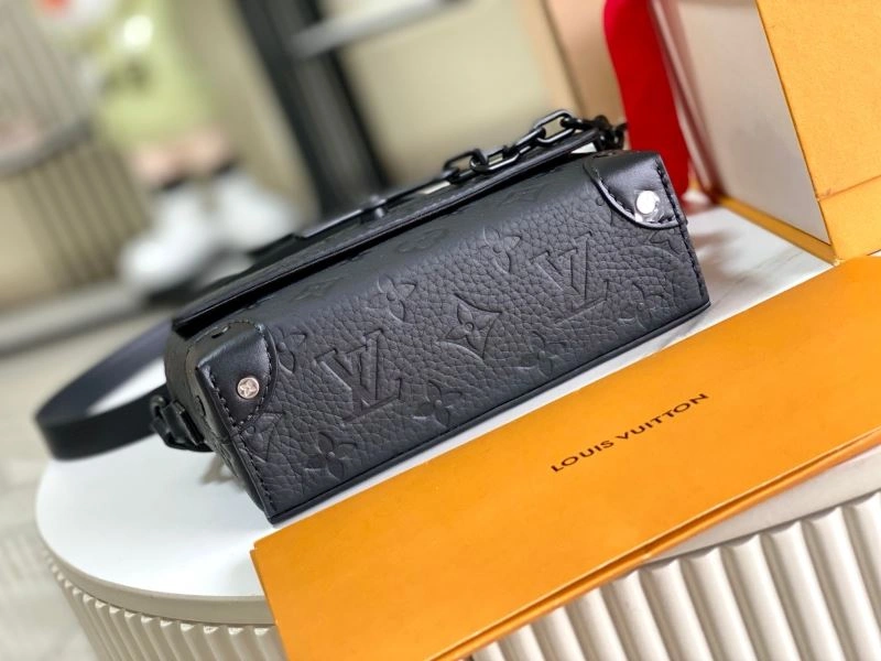 EyeCatching Louis Vuitton Satchel Bags 94041