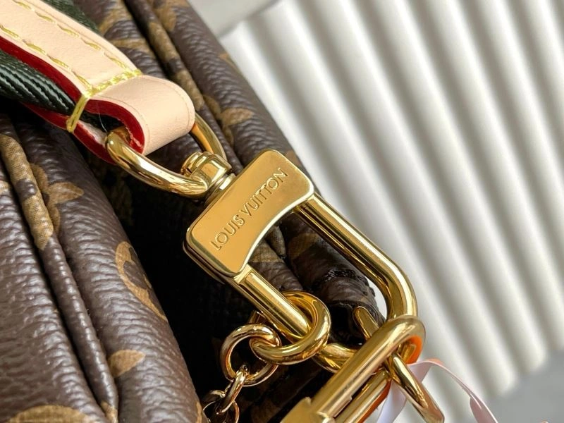 Stylish Louis Vuitton Satchel Bags 94038