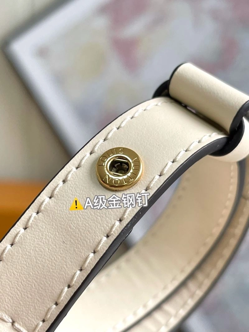 Louis Vuitton Satchel Bags Durable 94102