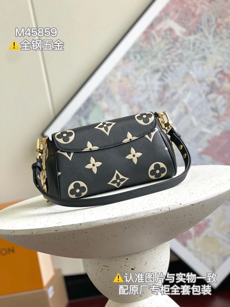 Louis Vuitton Satchel Bags Functional 94032