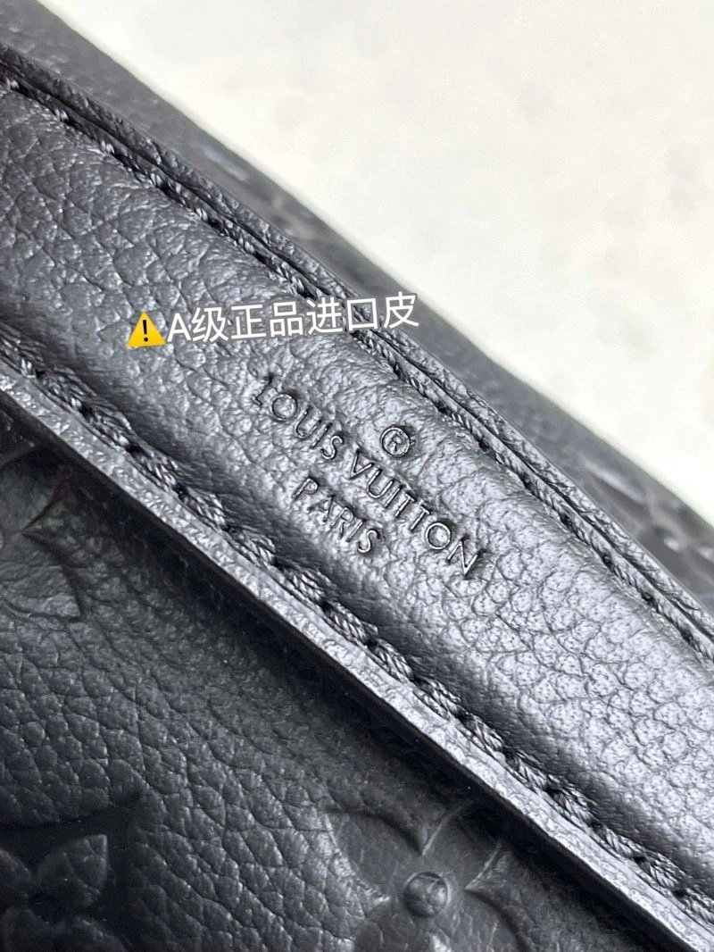 ZipUp Louis Vuitton Satchel Bags 94030