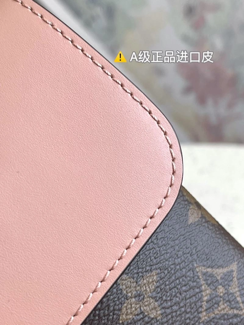Lightweight Louis Vuitton Satchel Bags 94021