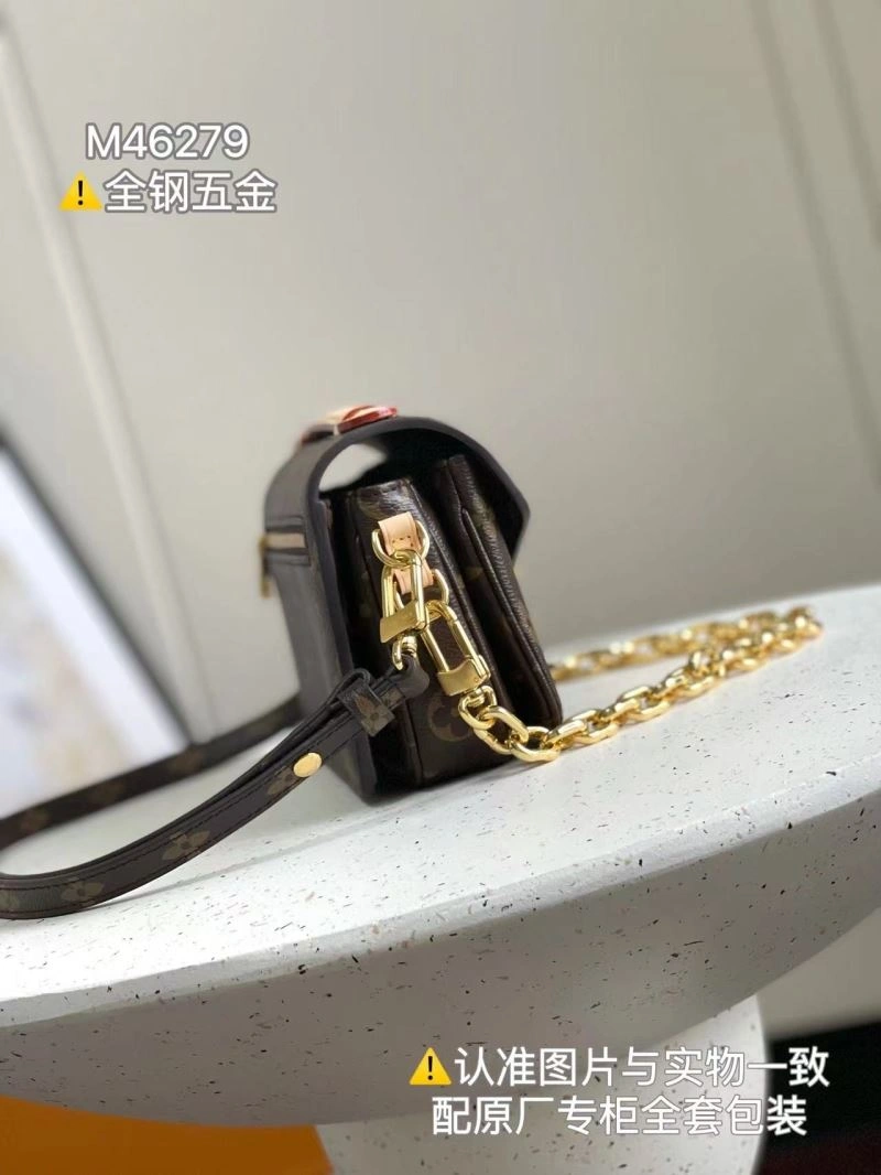Louis Vuitton Satchel Bags FashionForward 94052