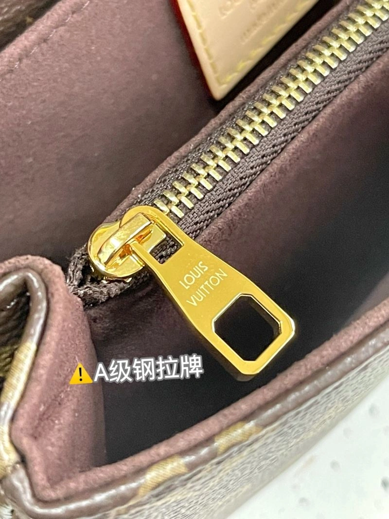 Louis Vuitton Satchel Bags FashionForward 94052
