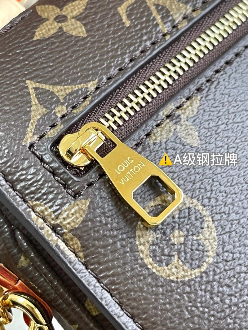 Louis Vuitton Satchel Bags FashionForward 94052