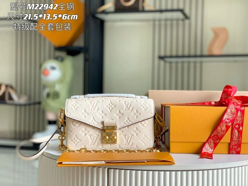 Louis Vuitton Satchel Bags TravelReady 93935