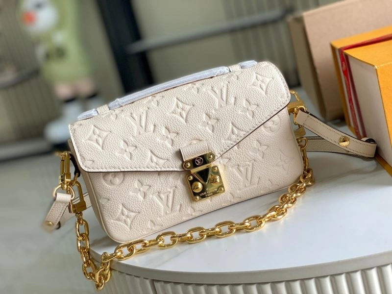 Louis Vuitton Satchel Bags TravelReady 93935