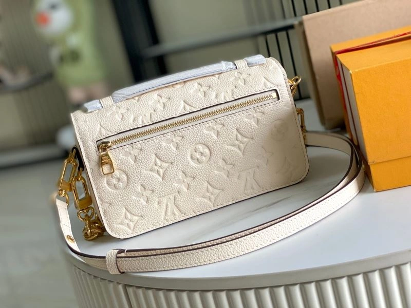 Louis Vuitton Satchel Bags TravelReady 93935