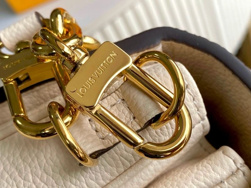 Louis Vuitton Satchel Bags TravelReady 93935