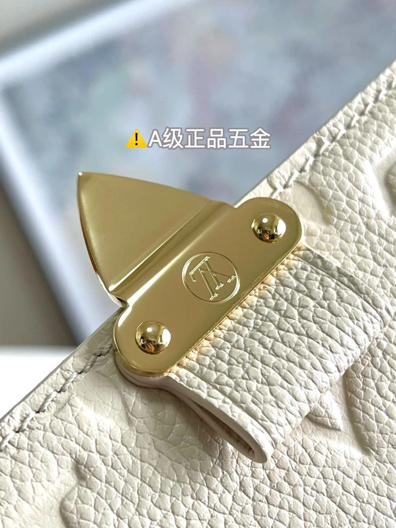 ZipUp Louis Vuitton Satchel Bags 93973