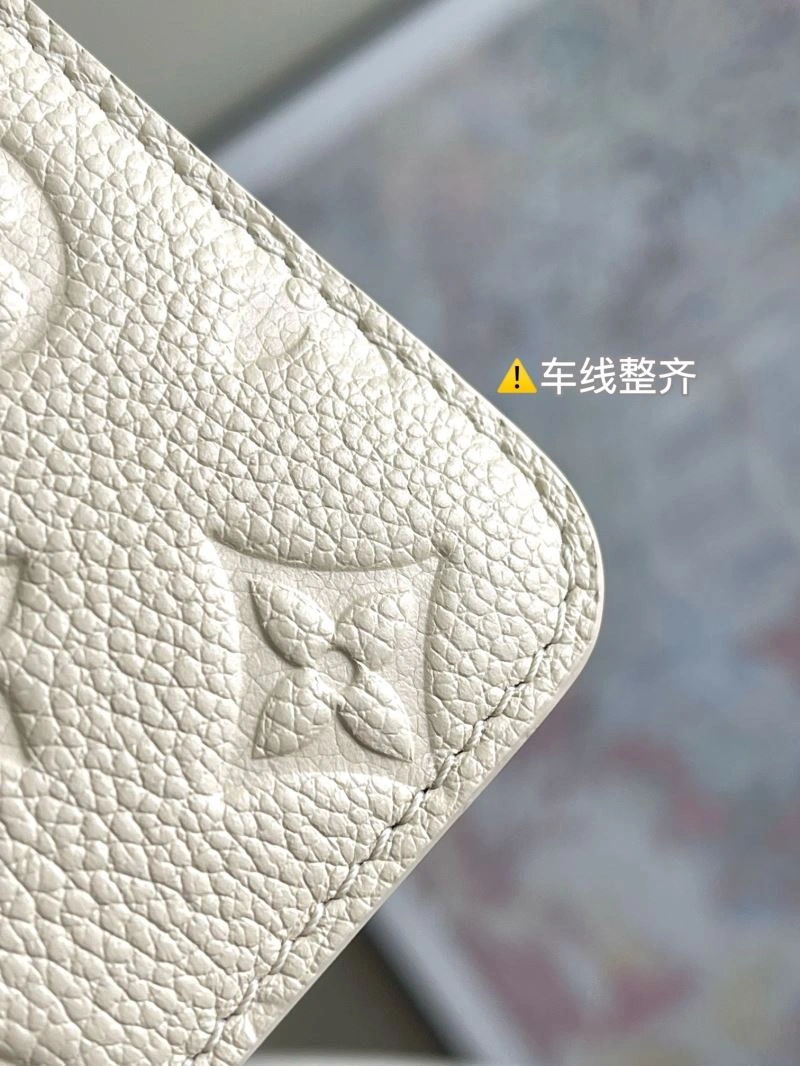 ZipUp Louis Vuitton Satchel Bags 93973