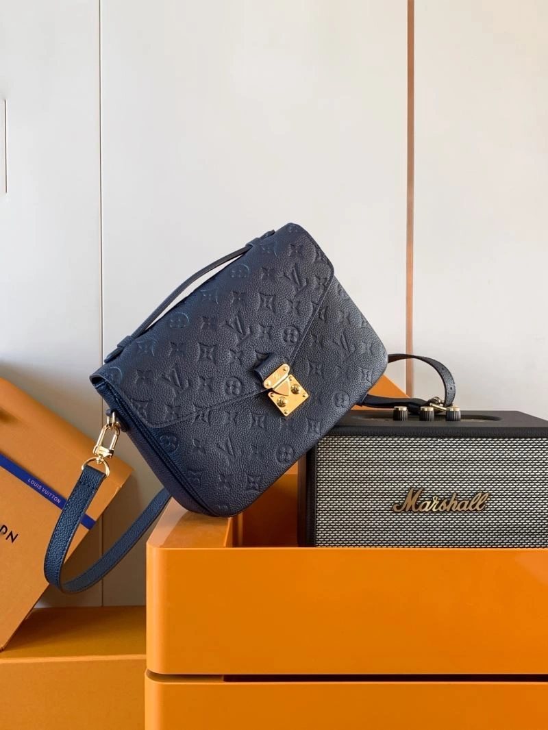 Louis Vuitton Satchel Bags Snug 93757