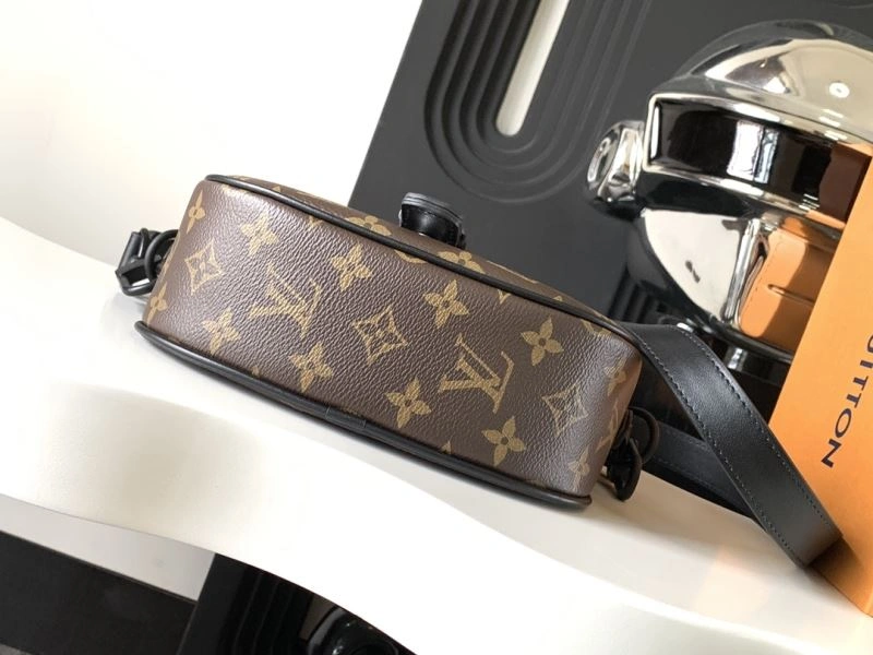 Stretchable Louis Vuitton Satchel Bags 93767