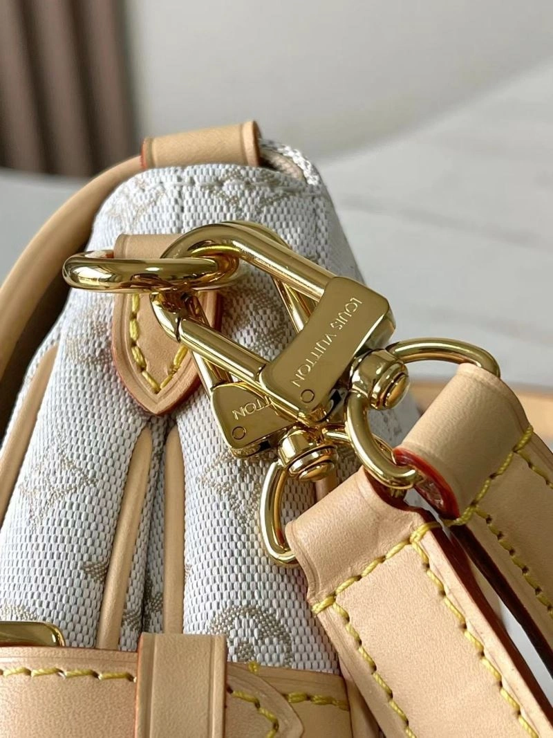 Minimalist Louis Vuitton Satchel Bags 93568