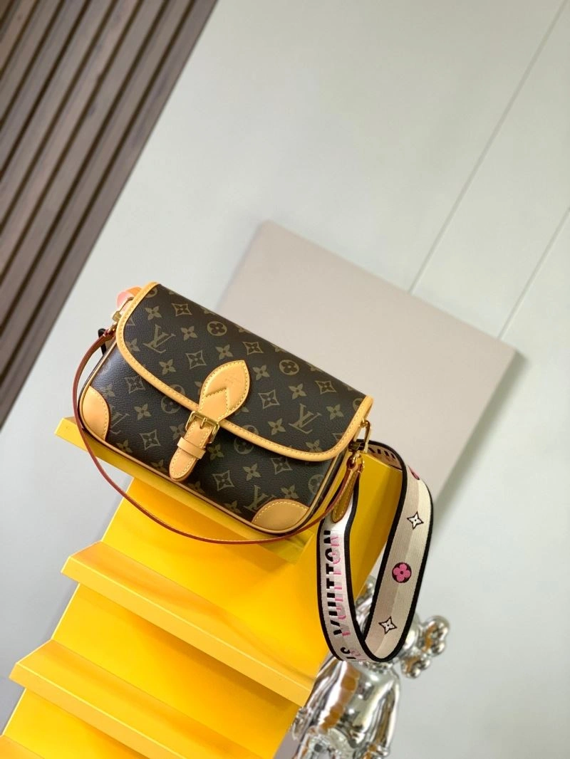 Louis Vuitton Satchel Bags Seasonal 93554