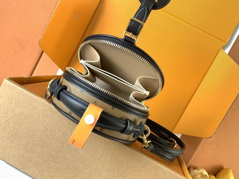 Louis Vuitton Satchel Bags QuickDry 93521