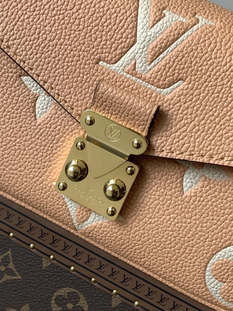UrbanChic Louis Vuitton Satchel Bags 43384
